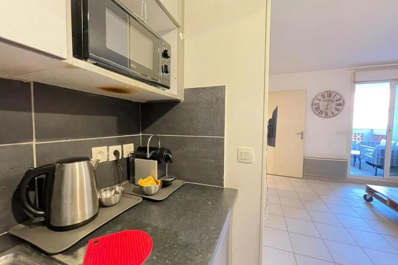 Le Caviste Proche Gare Centre-Ville Wifi-Netflix Marseille 0*,  France